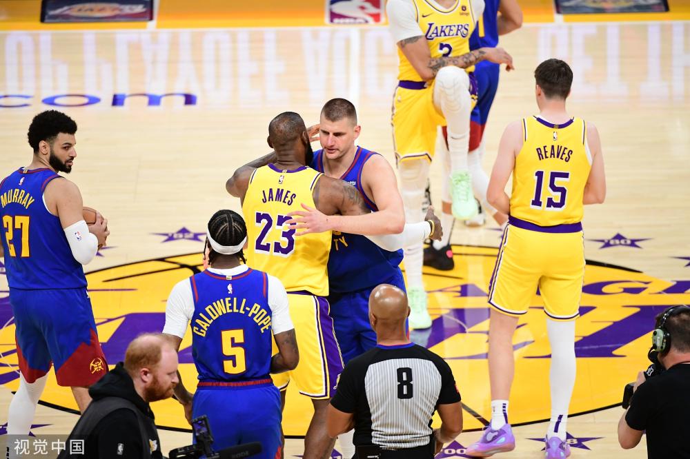 中在以下三 中在以下三