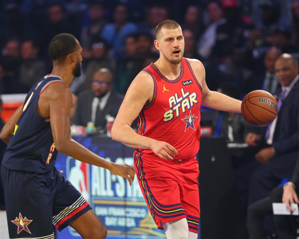 将目光锁定 将目光锁定