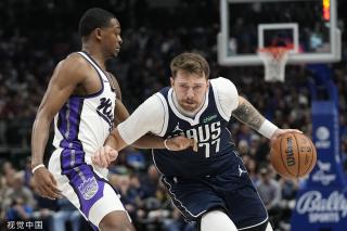 表现得更加 表现得更加