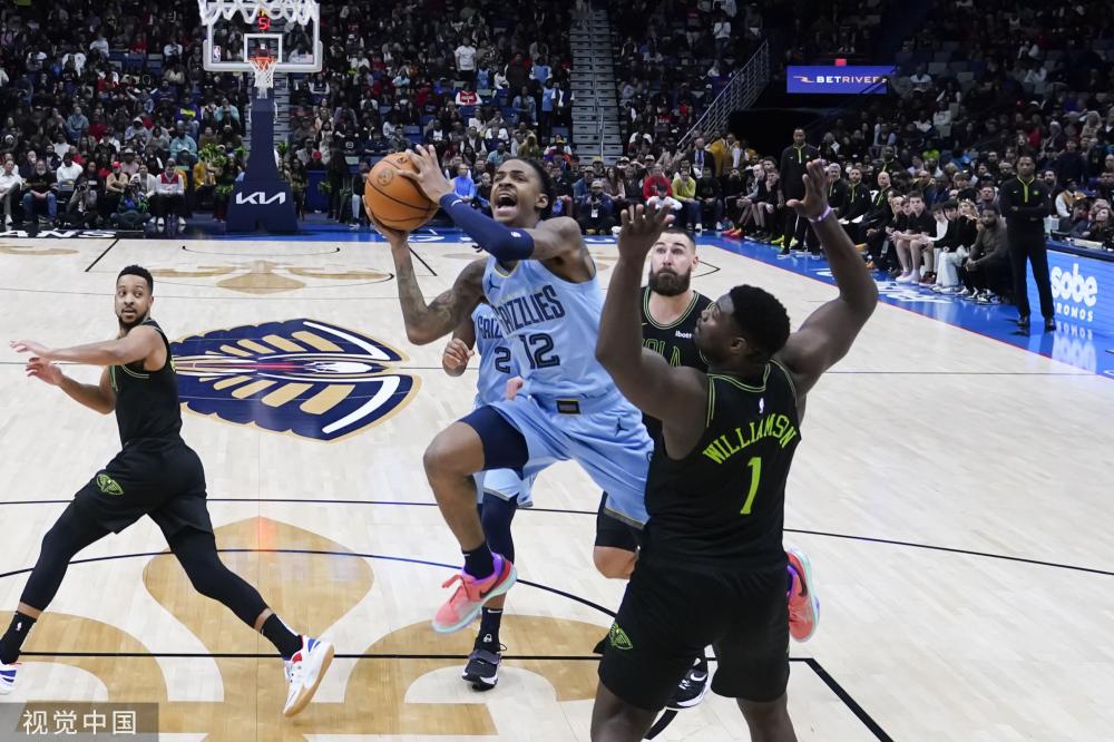 并通过轮换 并通过轮换