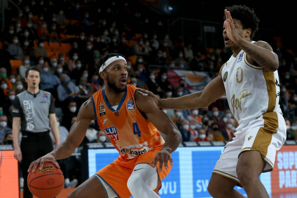 积极交流的 积极交流的